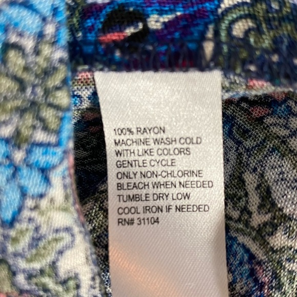 New Directions Multi Color Tunic - Picture 4 of 4